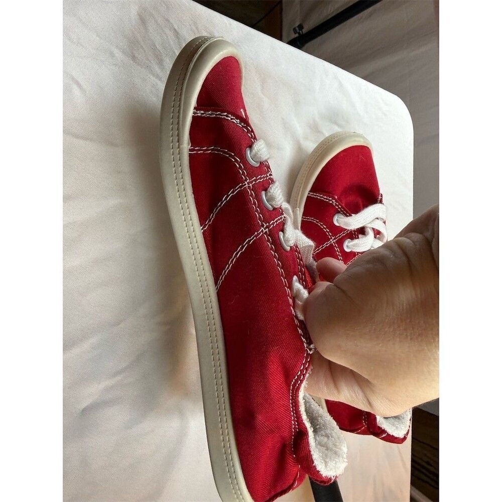Dunes Sport Reesa Womens Sneakers Red Lace Up Low Top Size 7W Wide - Picture 5 of 6